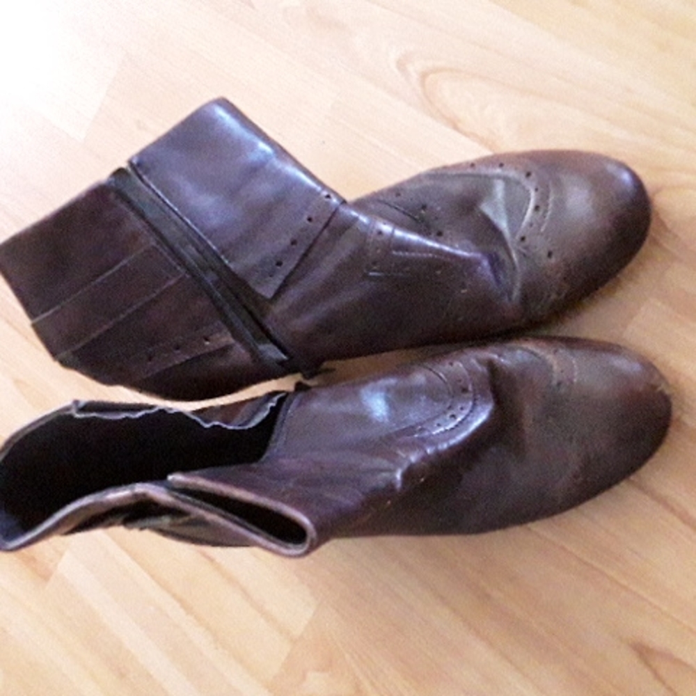 Ankle boots
